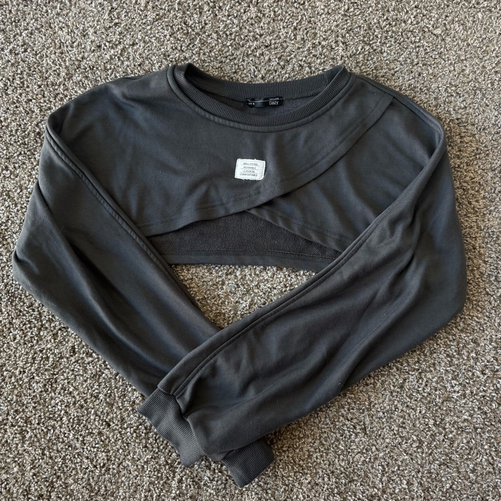 Dazy Grey Crop Top - Women’s XL - Well-fitted, Wearable, Classical, Comfortable